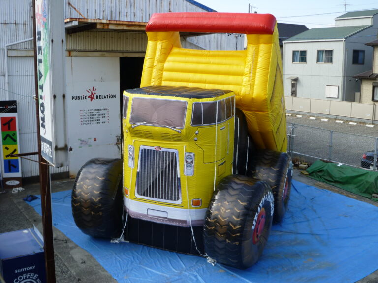 １８　ダンプトラックスライダー