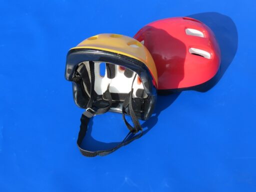 ２４　ヘルメット　子供用