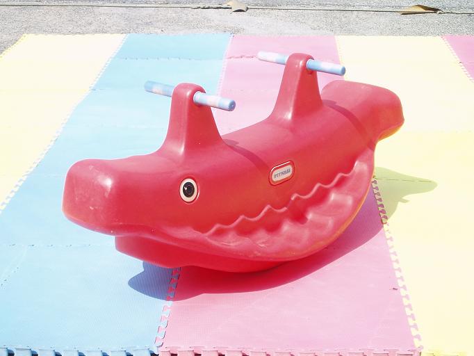 ３５　クジラシーソー　