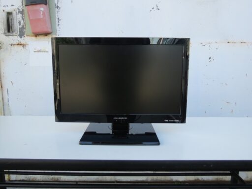 ２３　４０型　液晶モニター　