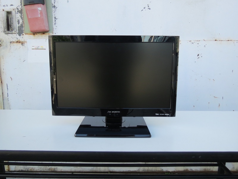 ２２　２２型　液晶モニター