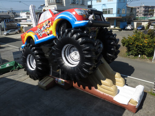 ２６　モンスタートラックコンボ