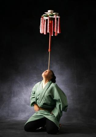 ２５　菊仙【江戸太神楽】