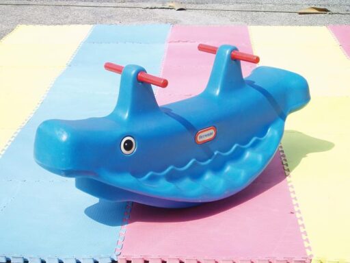 ３５　クジラシーソー　