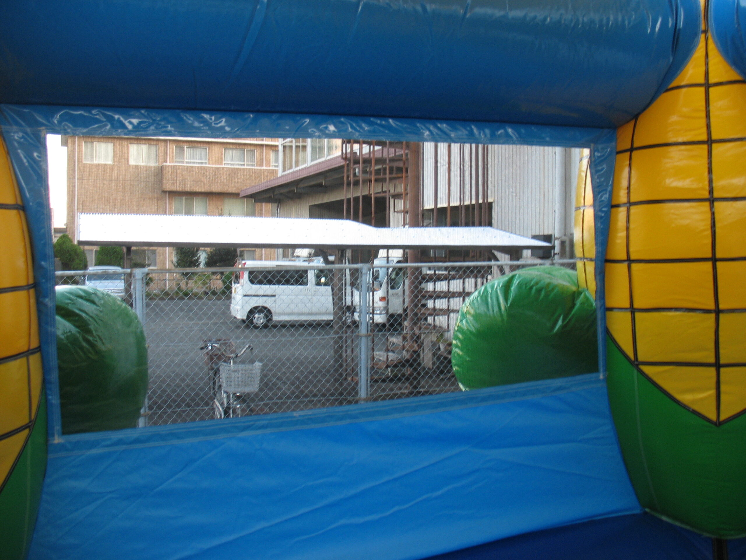 ０８　コーンバウンス
