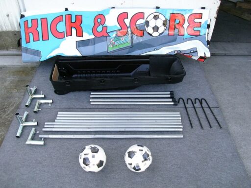 １１　キックアンドスコアサッカー