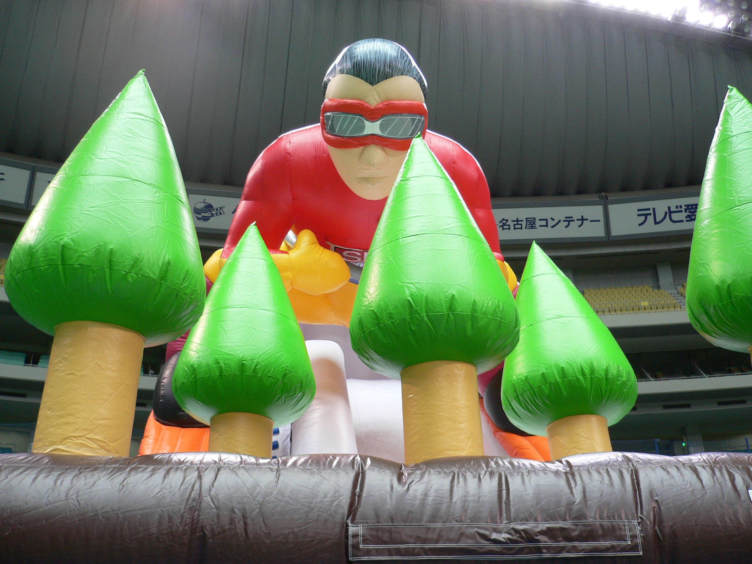 １１　スノースライダー